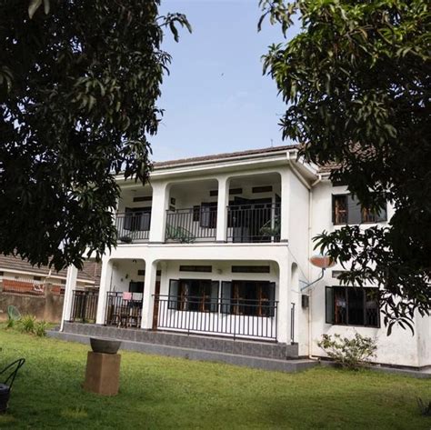 victoria guest house springs